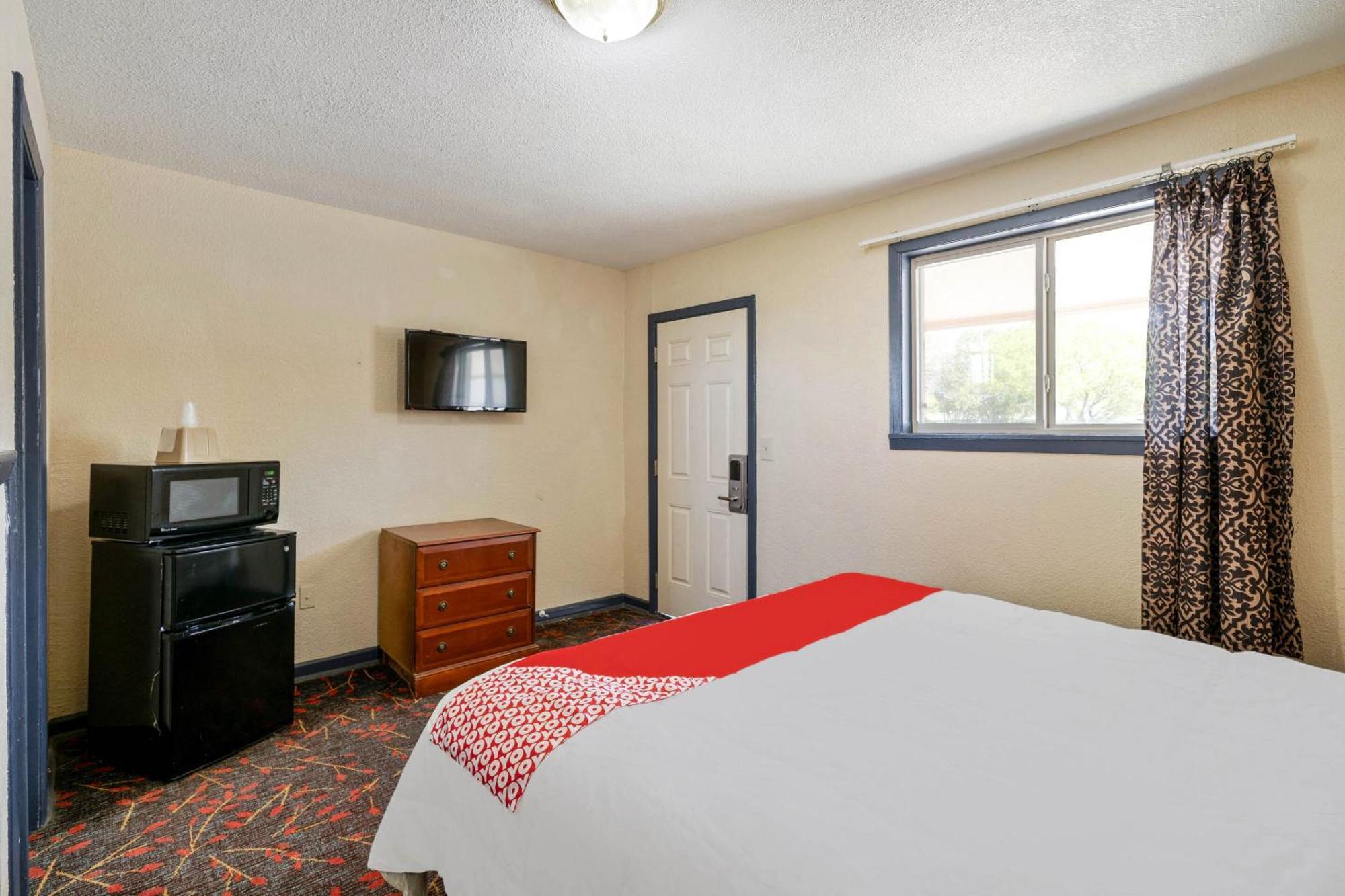 Oyo Hotel Luling Tx Downtown I-10/Us-90 Dış mekan fotoğraf